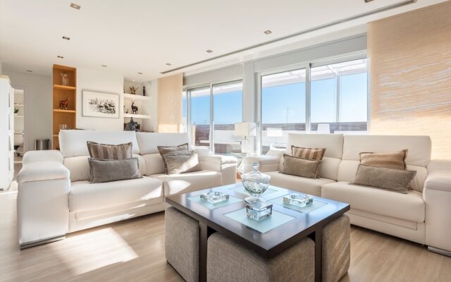 Amazing Penthouse, 2bedrooms and Big Private Terrace. Tetuan Terrace