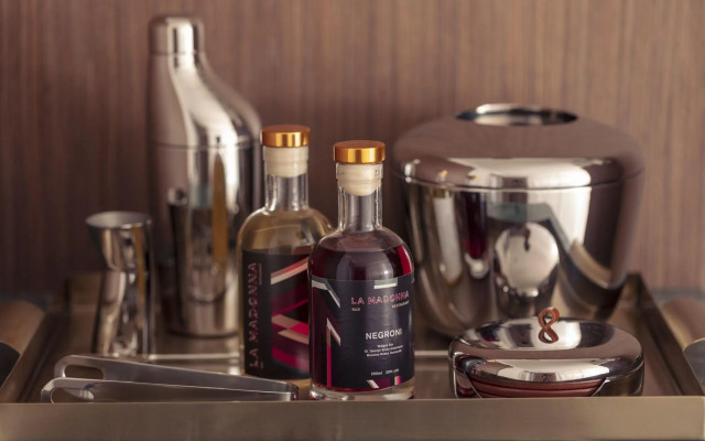 Next Hotel Melbourne, Curio Collection by Hilton