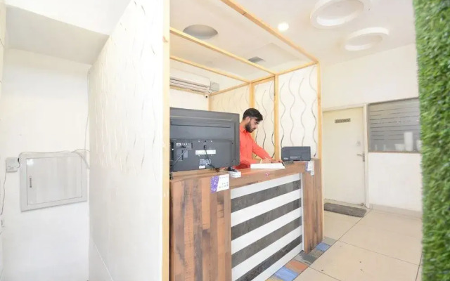 Oyo 30999 Hotel Vaishno