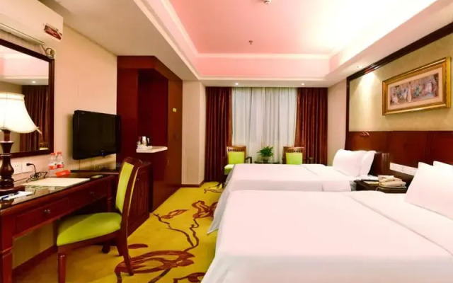 Vienna Hotel Shenzhen Railway station
