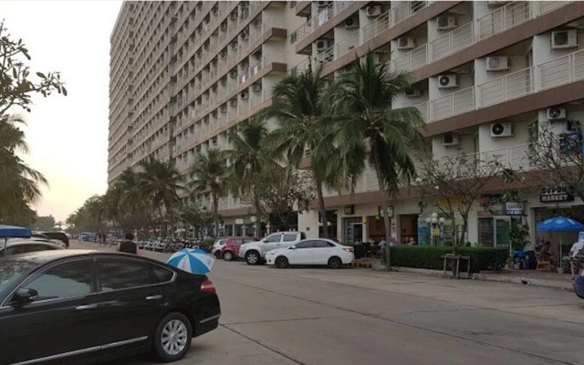Jomtien Beach Condominium A2 F5 R19