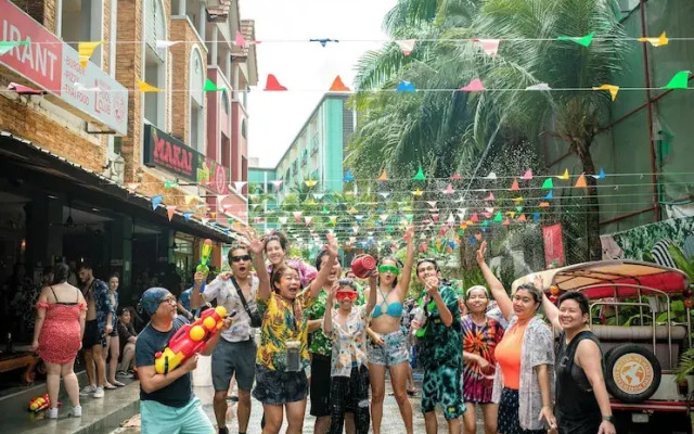 EBS Hostel Phuket
