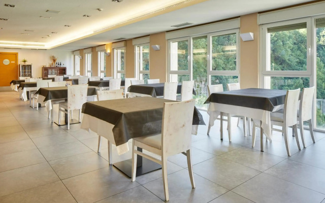 Iraipe Santuario De Arantzazu Hotel