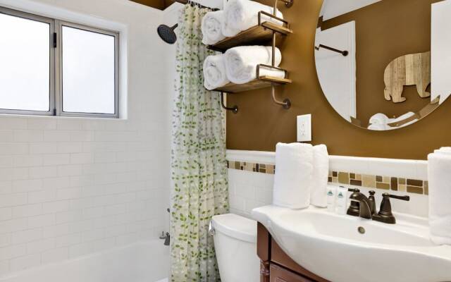 Sunshine Cabin #2324