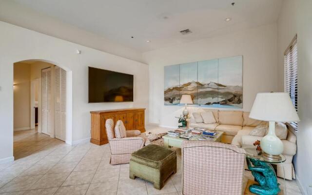 Residence at Rosemary Square