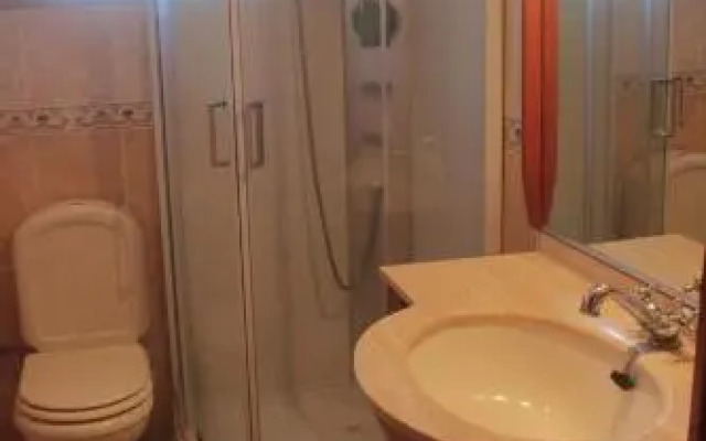 Quartos em vivenda serra da Estrela