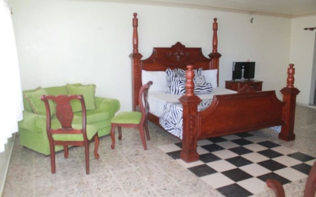 Hotel Rio Dulce
