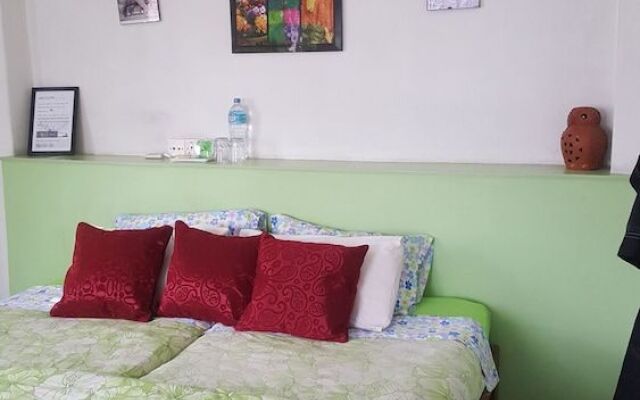 Asmita Bed And Breakfast