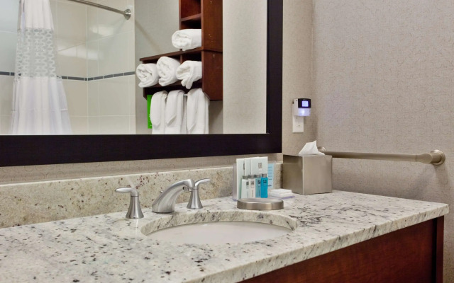 Hampton Inn & Suites Chapel Hill-Carrboro/Downtown