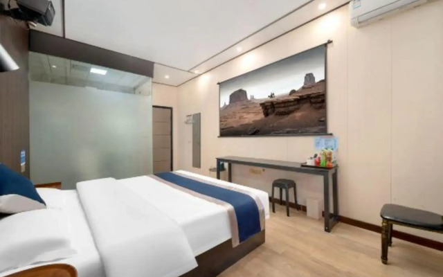 Daqing Jinhuzhixing Hotel