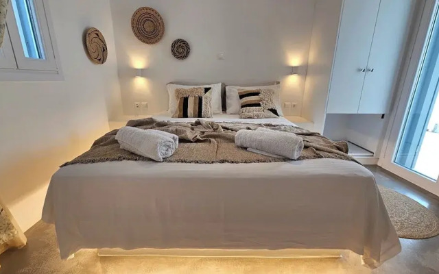 Mykonos4Islands Seaside Homes and Suites