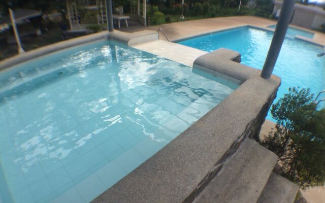 Subic Bay Peninsular Hotel