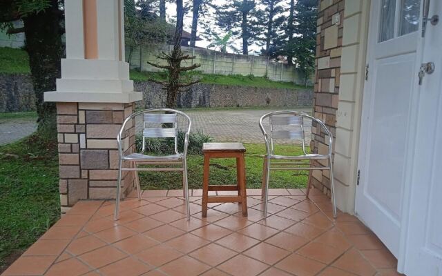 Villa Kota Bunga Anyelir