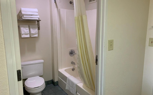 Quality Inn Montgomery South