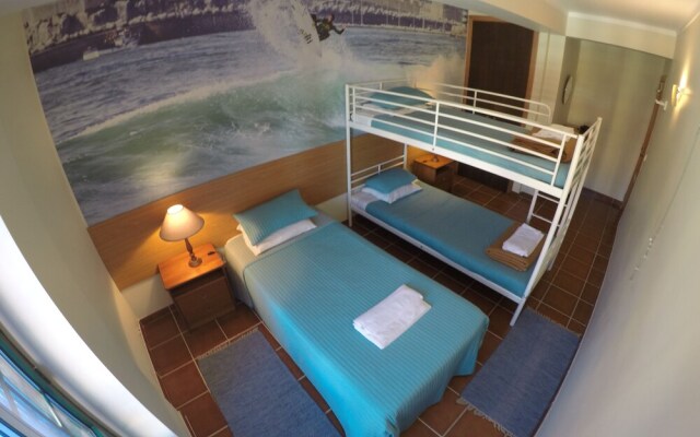 Supertubos Beach Hostel