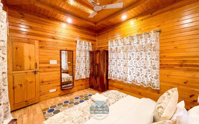 The FrozenFall Resort - Gulmarg