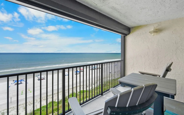 Vast Oceanfront Views Pool Patio Tennis