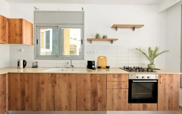Sea View Beach Penthouse by Sea N' Rent