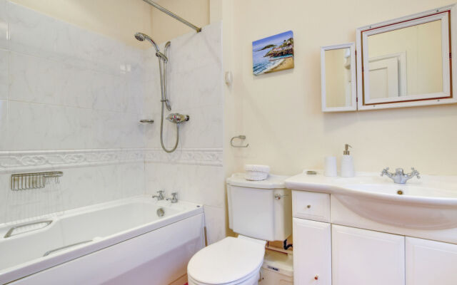 Holiday Home Bayards