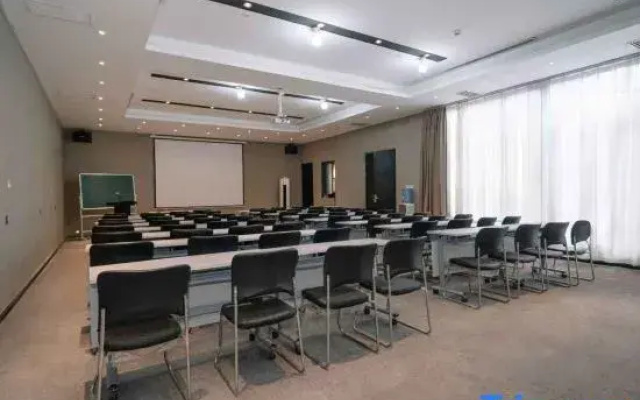 Homeinn·neo(Salt Lake store, huaidong Road, Hongqi East Street, Yuncheng)