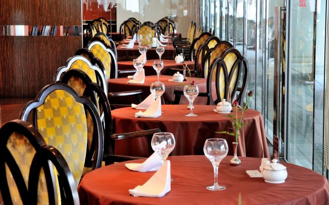 Rembrandt Hotel Ebina