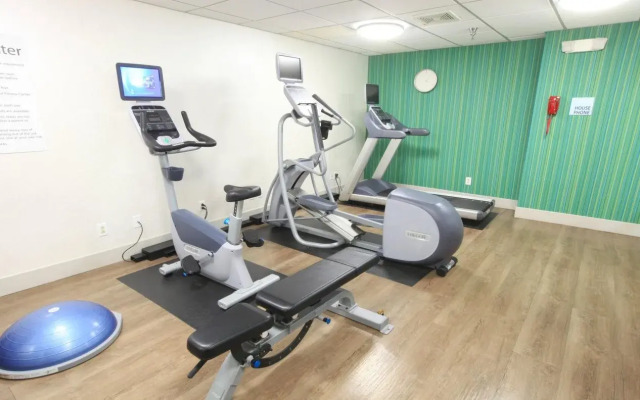 Holiday Inn Express Hotel & Suites Chattanooga-Hixson by IHG