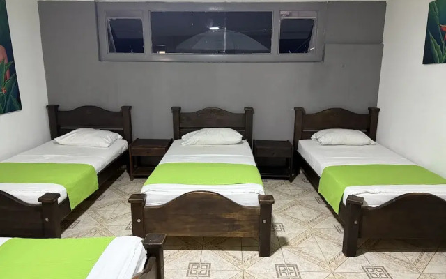 Hotel Inambu