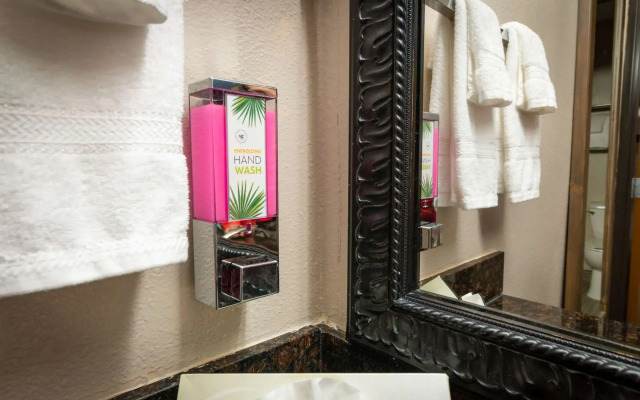 Quality Inn Bishop near Mammoth