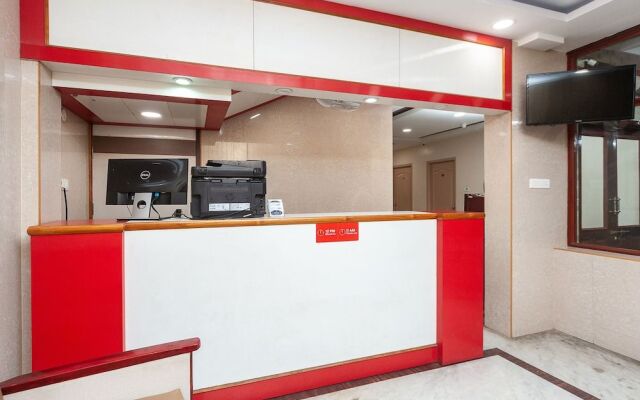 Spot On 37272 Alfa Palace