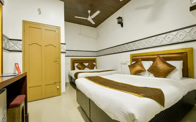 OYO 14226 Hotel Gago Inn
