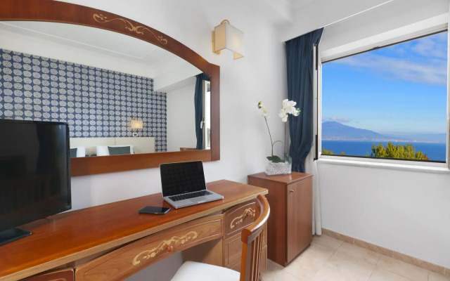 Atlantic Palace Hotel