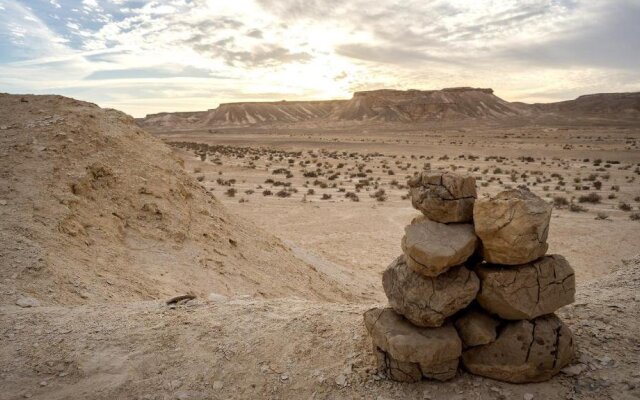 Desert Days, Negev Ecolodge