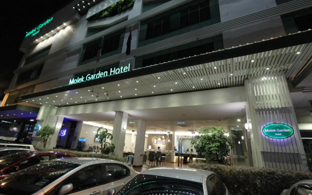 Molek Garden Hotel
