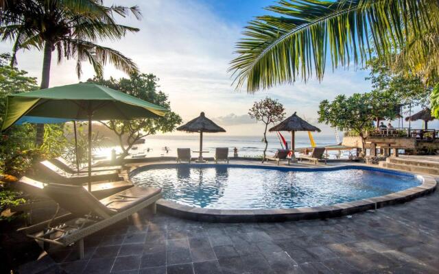 Mushroom Beach Bungalows