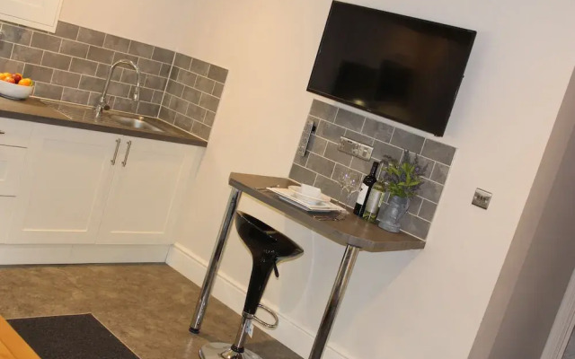 Hillview Serviced Apartments