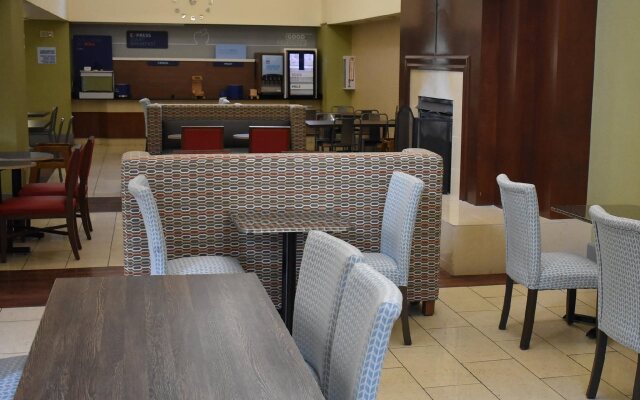 Holiday Inn Express Cleveland Downtown by IHG