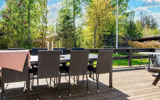 10 Person Holiday Home in Glesborg-by Traum