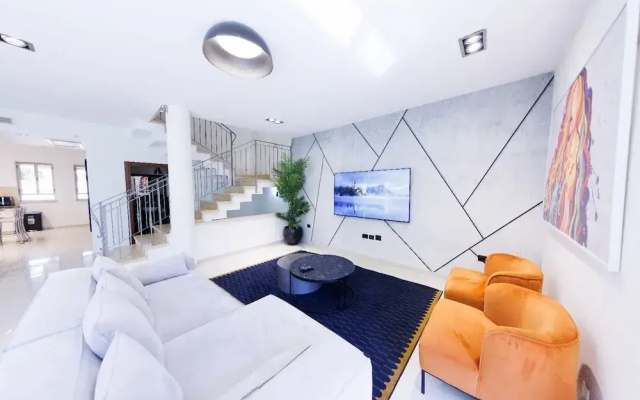 HaSharon Tranquil Villa by Sea N' Rent