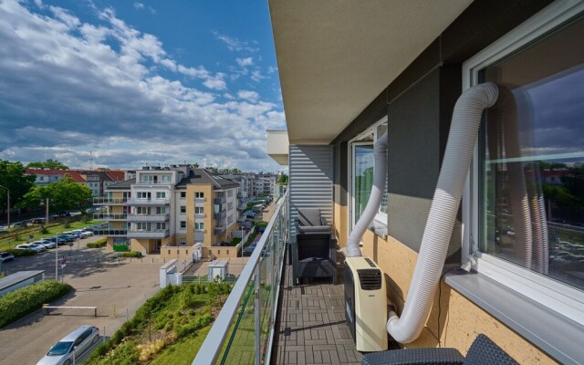 Spacious Apartment by Renters