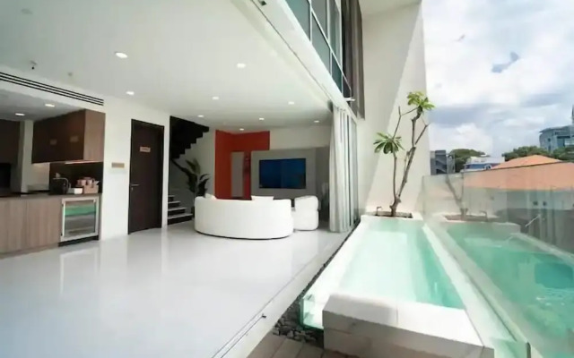 Serenity Sky Villas Luxury Apartment