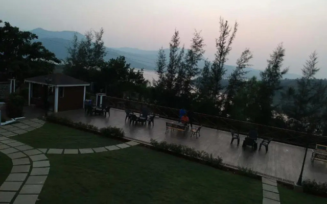 Green Velvet Resort-Near Pawna Lake