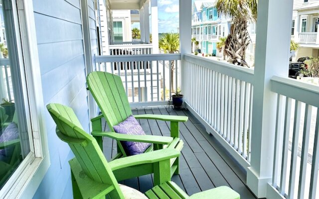 Seaside Sunsets 4 Bedroom Home by RedAwning