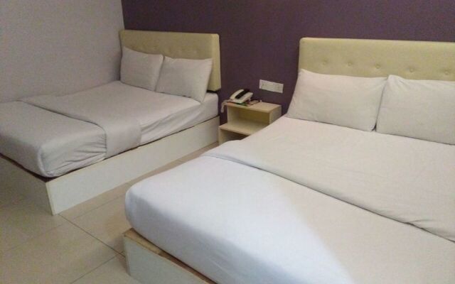 Swing and Pillows at PJ KD