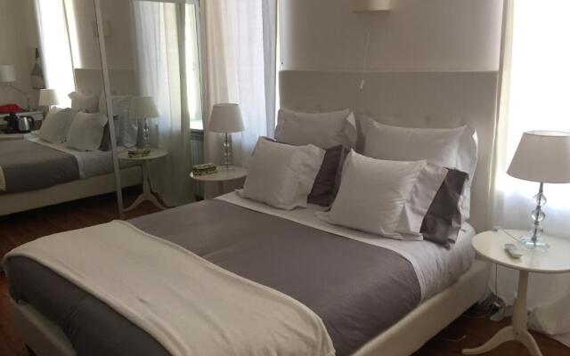 Relais Piazza dei Martiri