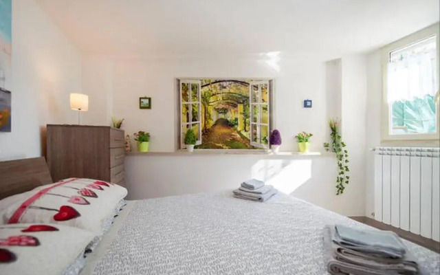 Garden House Apartment With Garden In Naples