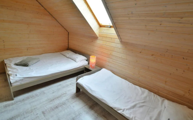 Cottage in Sianozety Near Golden Beach