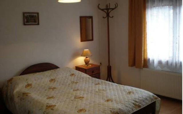 Nenchova Guest House