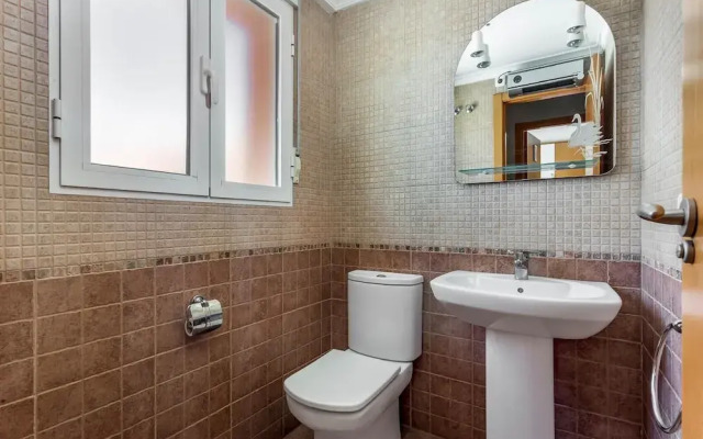 Charming 4-Bed Villa in Denia