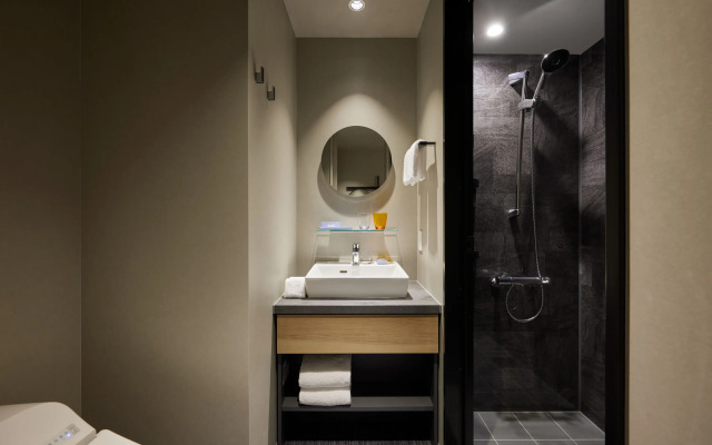 Oakwood Hotel Oike Kyoto