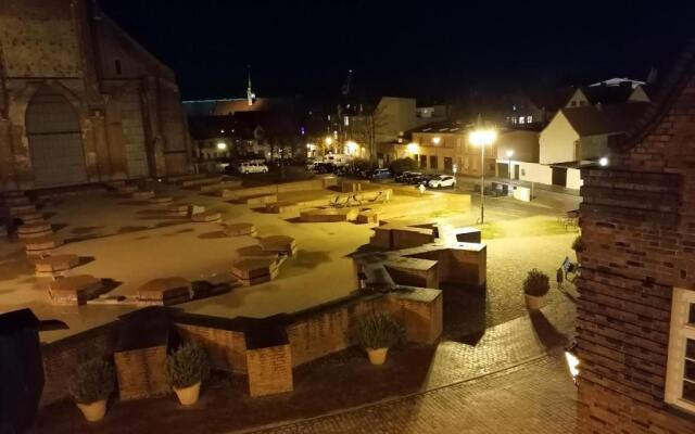 Am Wismarer Markt mit Balkon NEU! - ABC329